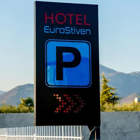 Eurostiven Hotel Papaj